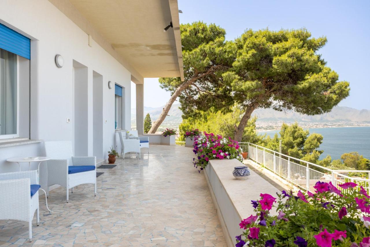 Solemar Sicilia - Delle Rocce Apartment *